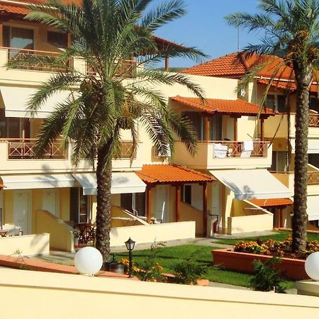 Kelyfos Hotel Neos Marmaras Bagian luar foto